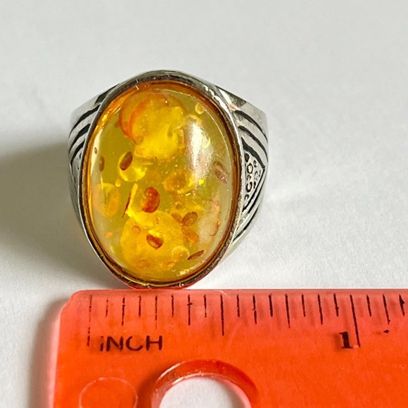 Vintage Honey Amber Cocktail Ring Size 8 Yellow Simulated Acrylic Silver Plated - Picture 8 of 11